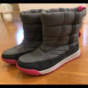 Girls Sorel Whitney II Puffy Mid Waterproof Snowboots